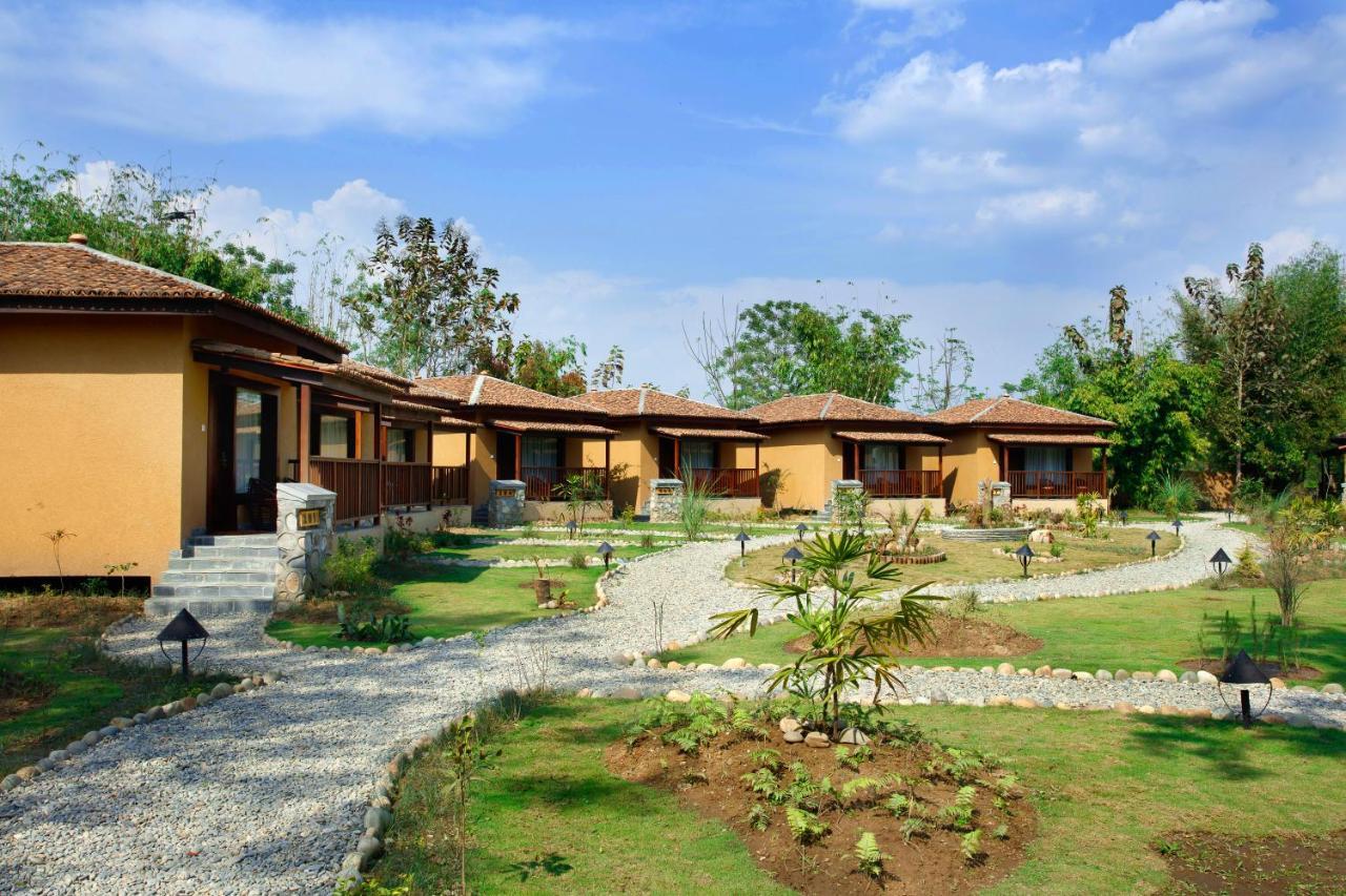 Jungle Villa Resort - Near Chitwan National Park 外观 照片