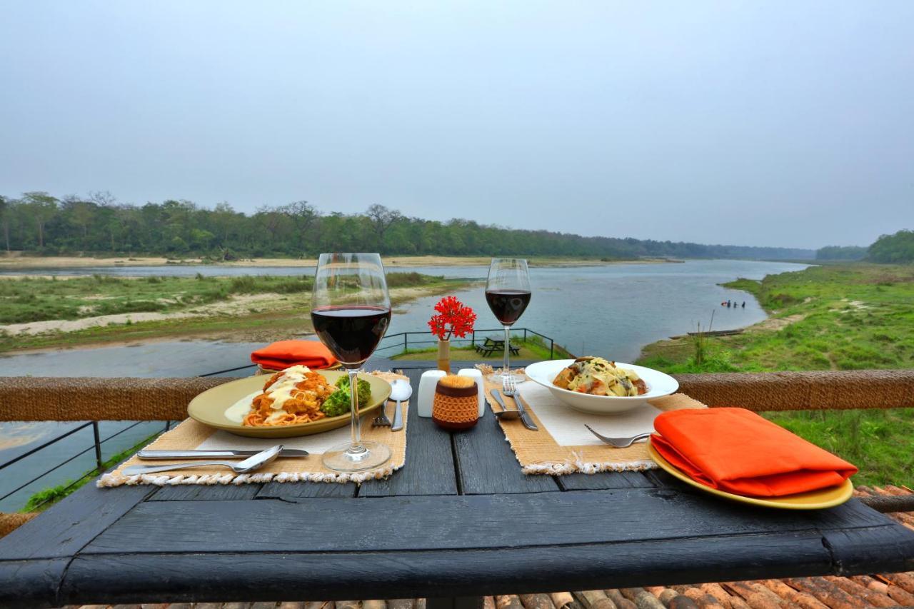 Jungle Villa Resort - Near Chitwan National Park 外观 照片