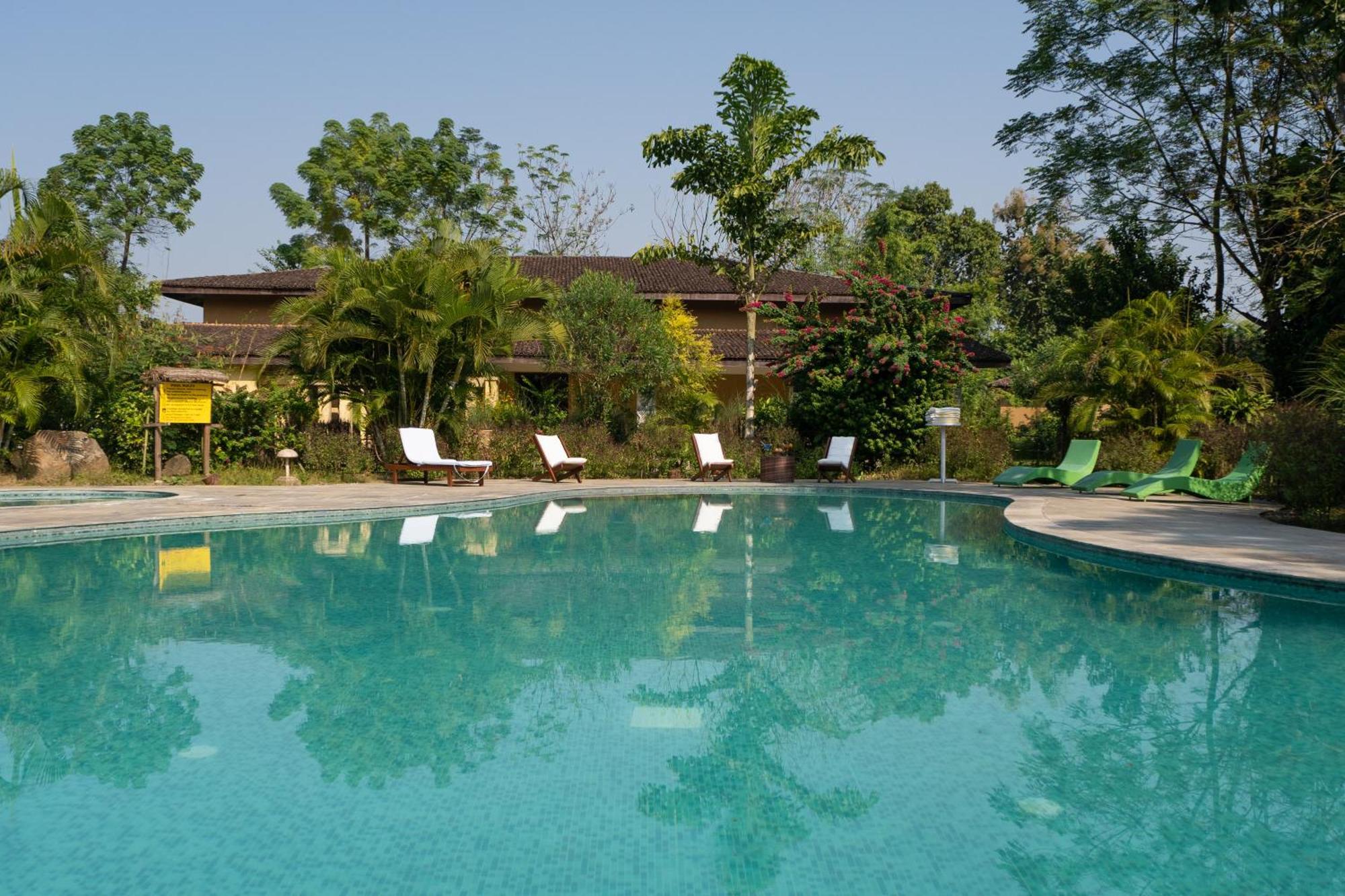 Jungle Villa Resort - Near Chitwan National Park 外观 照片